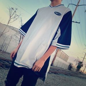 Vintage 90’s Nike Jersey retro shirt size Large